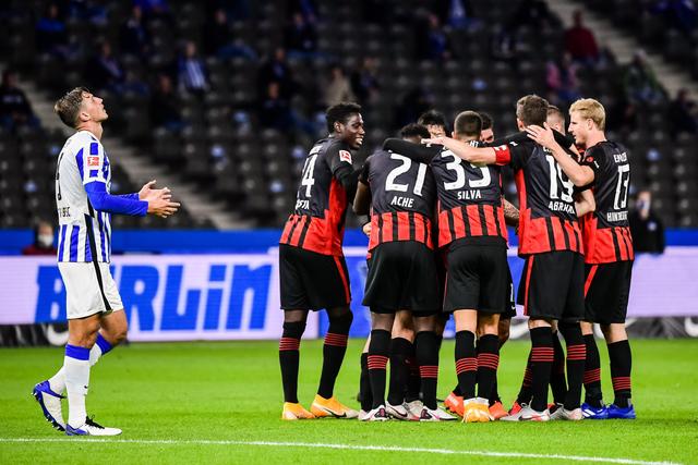 保罗19+9+8文班亚马空砍27+14 勇士力克马刺